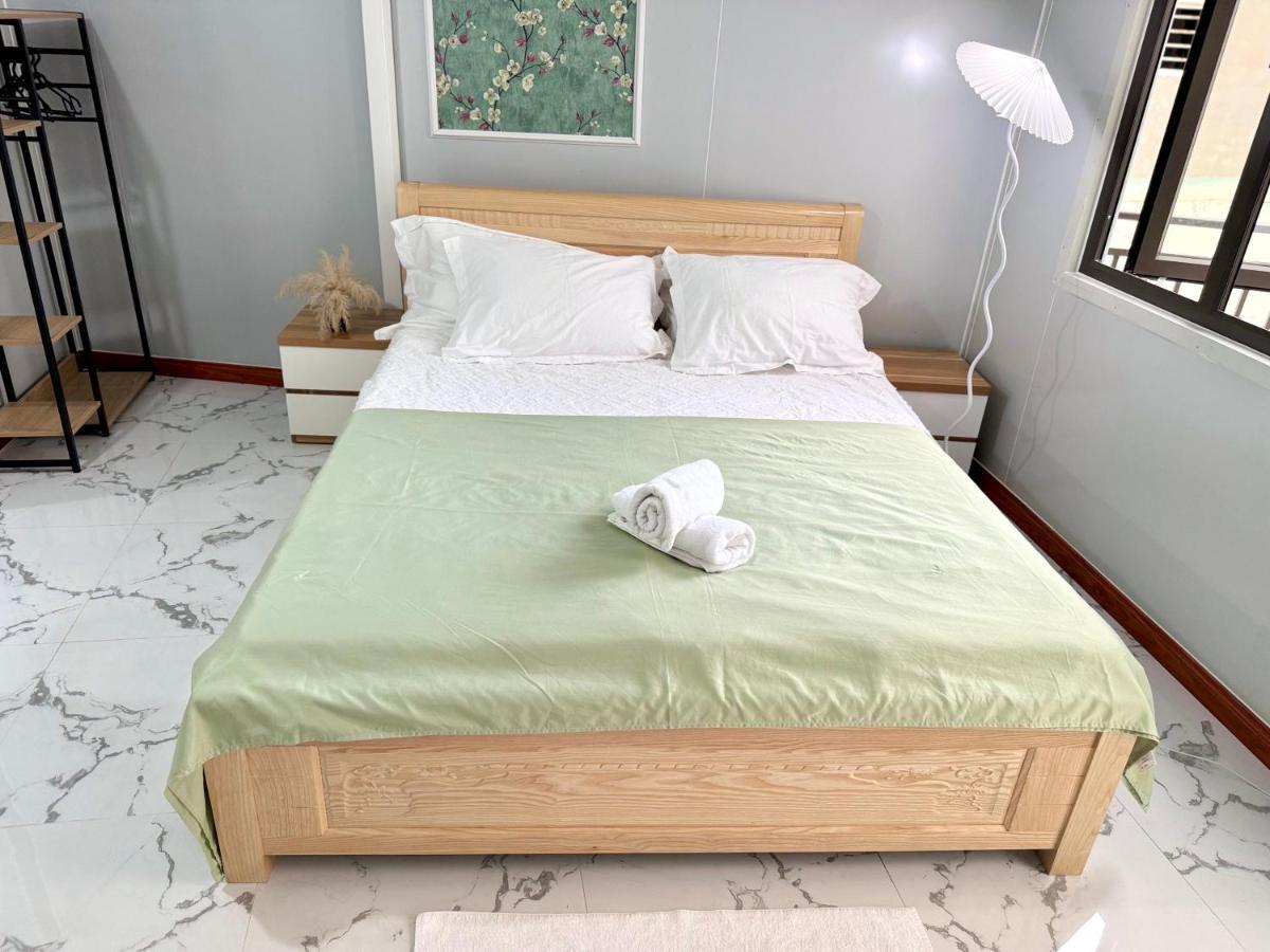 Local Me - Exclusive Centre Room Hai Phong Exterior foto